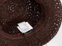 Соломенная панама, Коричневый