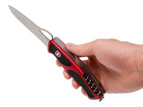 Нож перочинный Victorinox RangerGrip 57 Hunter, сталь X55CrMo14, рукоять полиамид, красно-чёрный