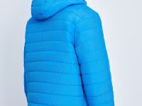 Утепленная стеганая куртка с воротником-стойкой