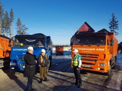 Совещание на железнодорожном тупике