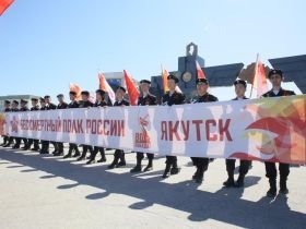 Фото. В Якутске акция «Бессмертный полк» собрала более 50 тысяч человек