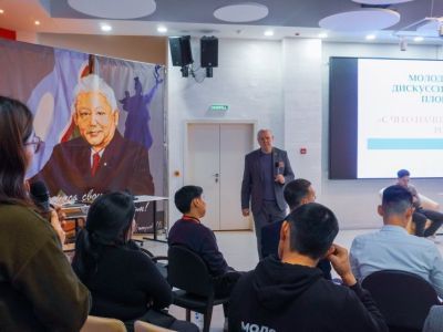 13 ноября – день рождения первого президента Республики Саха (Якутия) Михаила Николаева