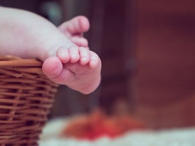 Жительница Якутска предстанет перед судом по обвинению в продаже новорожденной дочери