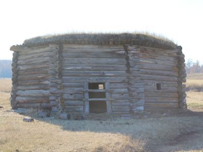 Восьмигранный дом с бойницами Павла Новикова (деревянная), середина XIX в.