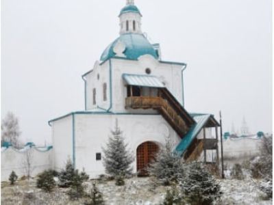 Захарьевская надвратная церковь