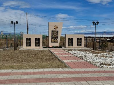 Памятник воинам-землякам, погибшим на фронтах Великой Отечественной войны