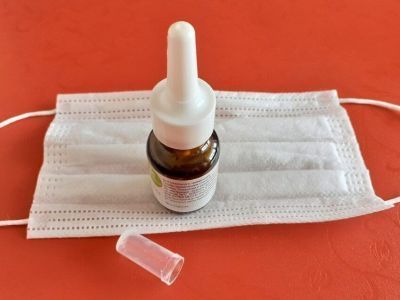 Минздрав зарегистрировал первую в мире назальную вакцину от COVID-19