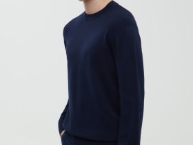 Базовый джемпер прямого кроя