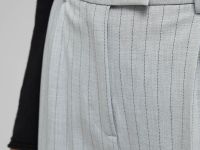 Прямые брюки в полоску