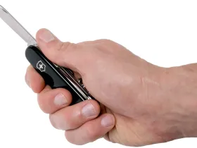 Нож перочинный Victorinox Huntsman, сталь X55CrMo14, рукоять Cellidor®, черный, 15 функций, 91мм