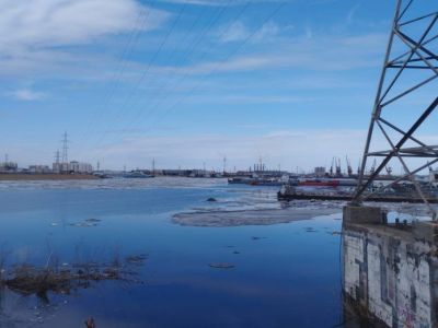 В Якутске ограничили подачу электроэнергии на объектах, находящихся в зоне паводка