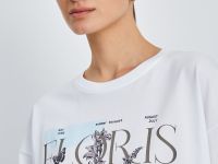 Свободная футболка с принтом