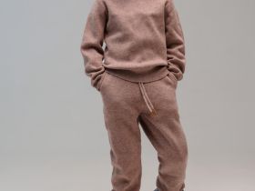 Комплект трикотажный для девочек: джемпер, брюки