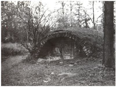 Два погреба