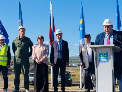 В Верхоянске началось строительство новой дамбы