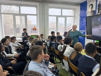 В Якутске школьникам рассказали правду о вейпах и правилах безопасности