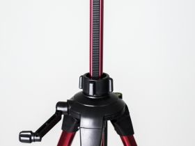 Мольберт "Тренога" алюминиевый Малевичъ МЛ-04 розовый