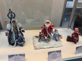 В Якутске открылась выставка «Бал снежной долины»