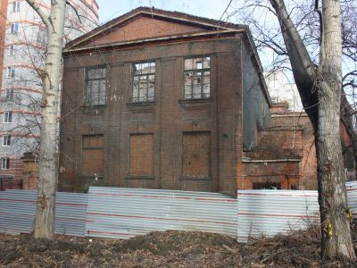 Здание, в котором учился Герой Советского Союза Иван Сергеевич Черных