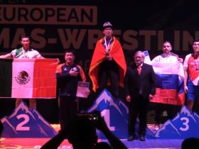 Мас-рестлеры Якутии одержали победы на чемпионате Европы