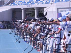 Сильнейшие лучники вступили в борьбу за медали чемпионата России в Якутске