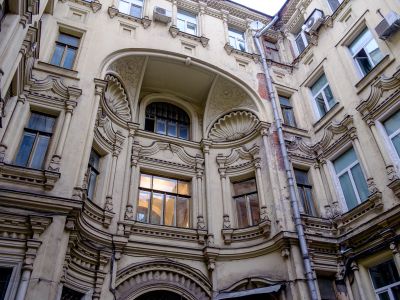 Билеты на Дом переехал (Памятник Станиславскому и Немировичу-Данченко) / Экскурсия | Афиша | ИнфоТаймс