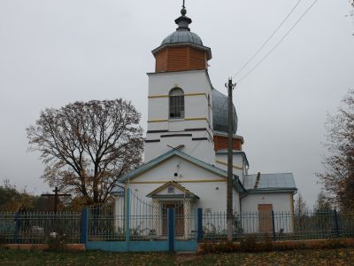 Церковь Рождества Богородицы с интерьером
