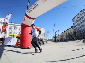 В Якутске состоялся забег наследников Победы «Помним! Гордимся! Благодарим!»