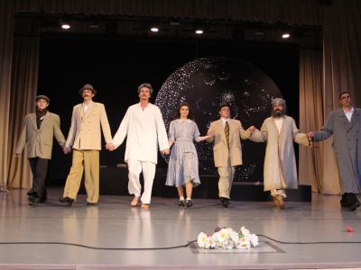 Билеты на Свет далёкой звезды (Созвездие-Йолдызлык) / Театр | Афиша | ИнфоТаймс