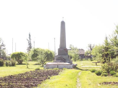 Памятник погибшим в годы гражданской войны