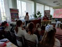 Советская модельная сельская библиотека