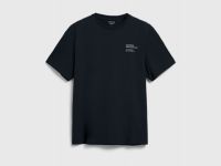 Футболка с принтом, Черный