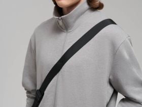 Толстовка прямого кроя из футера