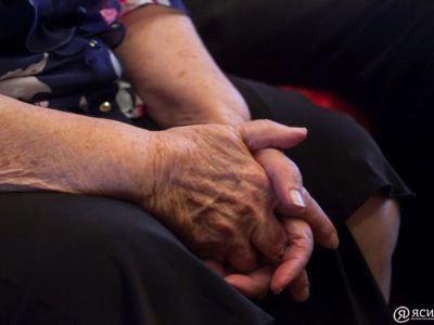 Медики Якутии проводят акцию «ЗдравПобеда» в год 80-летия Победы