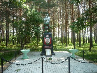 Памятник односельчанам, погибшим в годы Великой Отечественной войны