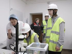 Ученики АЛРОСА-классов готовятся к алмазной карьере