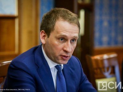 В Якутии работает министр природных ресурсов и экологии России Александр Козлов