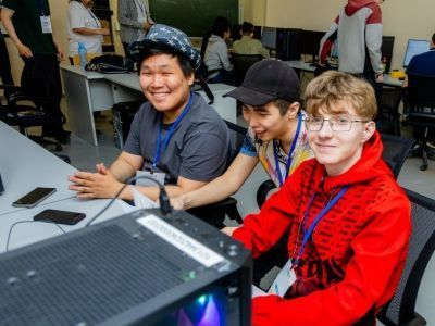 Выпускники школ из Москвы проявили интерес к вузу в Якутске