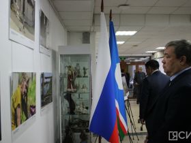 В здании Ил Тумэна отрылась фотовыставка «Хроники террора украинского неонацистского режима»