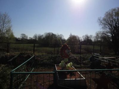 Братская могила советских граждан