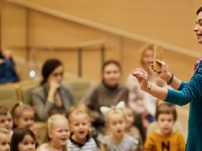 Музыка песчаных сказок. Детский альбом стеклянного мальчика (Екатерининское собрание)