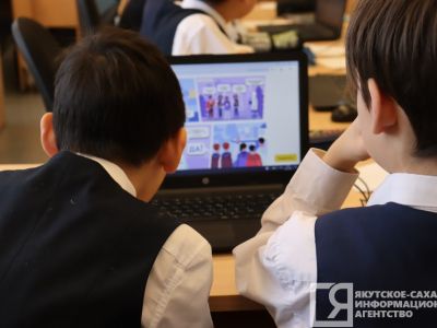 VK расскажет школьникам о правилах защиты старшего поколения от кибермошенников