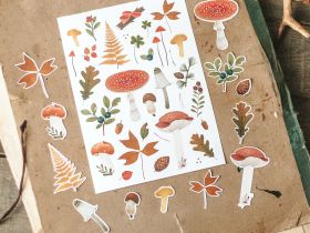 Стикеры Дворникова А. "Мухомор и ягоды"