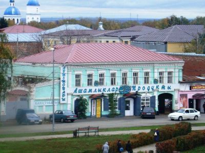 Торговый двор, главный дом с проездной аркой