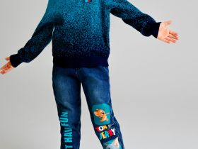 Свитер трикотажный для мальчиков