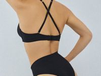 Бюстгальтер с формованными чашками, Черный