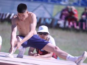 Сунтарский многоборец стал победителем Игр Бэргэна в Якутске