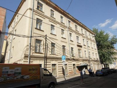 Жилой дом преподавателей Московского Синодального училища церковного пения, 1897 г., арх. И.Г.Кондратенко. Здесь жили выдающиеся композиторы А.Д.Кастальский, П.Г.Чесноков и др.