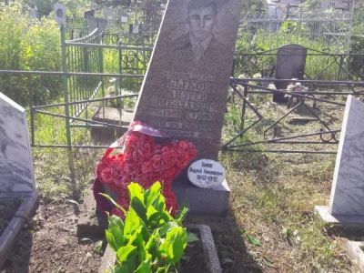 Могила Гв. мл. сержанта Быкова А.Н.