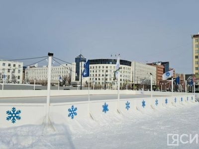 В Якутске сегодня состоится открытие ледового катка на площади Ленина